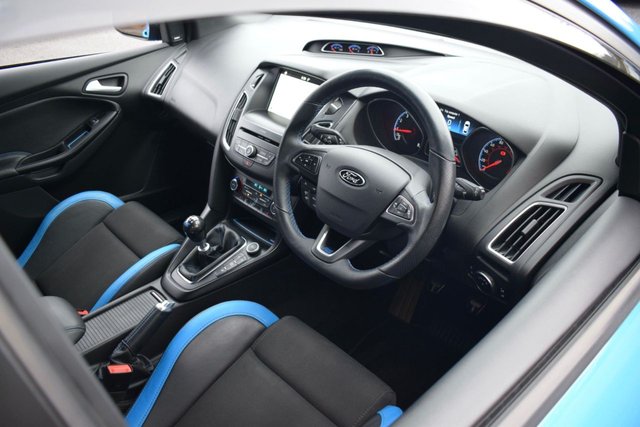 2017 Ford Focus 2.3L Rs 5dr - Photo 3