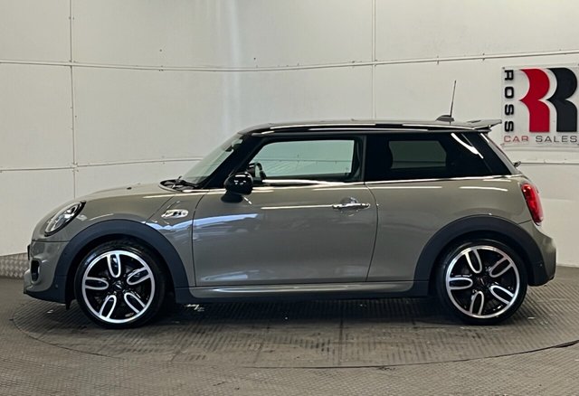 2019 MINI Hatch 2L Cooper S Sport 3dr - Photo 6