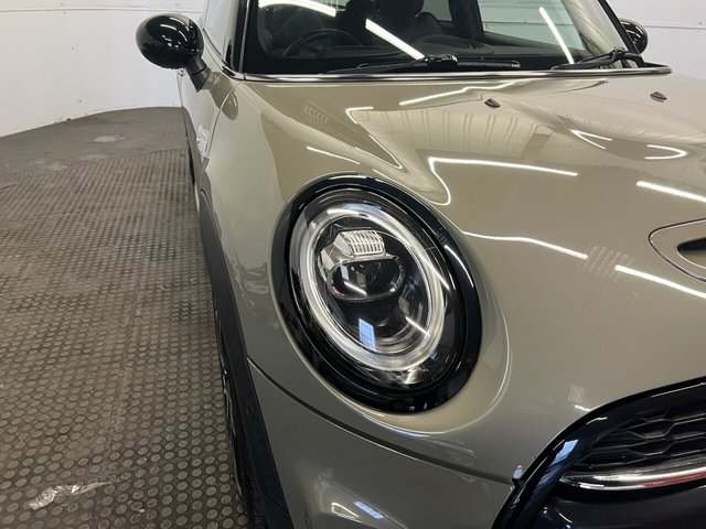 2019 MINI Hatch 2L Cooper S Sport 3dr - Photo 9