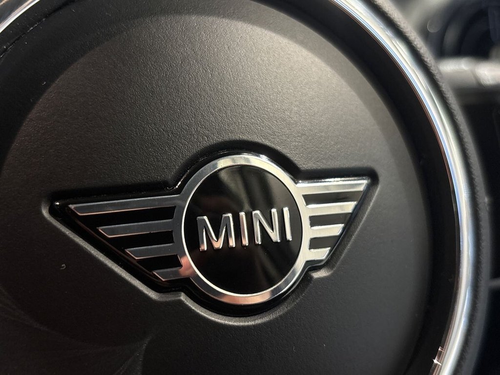 USED 2023 23 MINI HATCH 1.5 Cooper Classic Hatchback 5dr Petrol Steptronic Euro 6 (s/s) (136 ps) BLACK PACK|APPLE CARPLAY