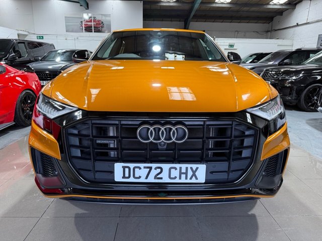 2022 AUDI Q8 - Photo 3