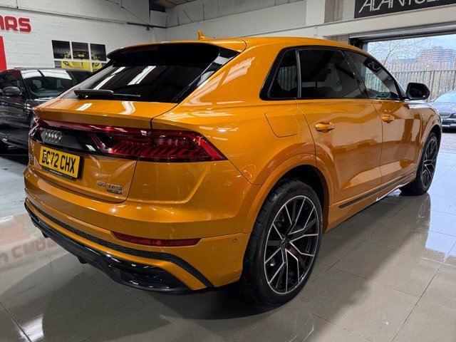 2022 AUDI Q8 - Photo 6