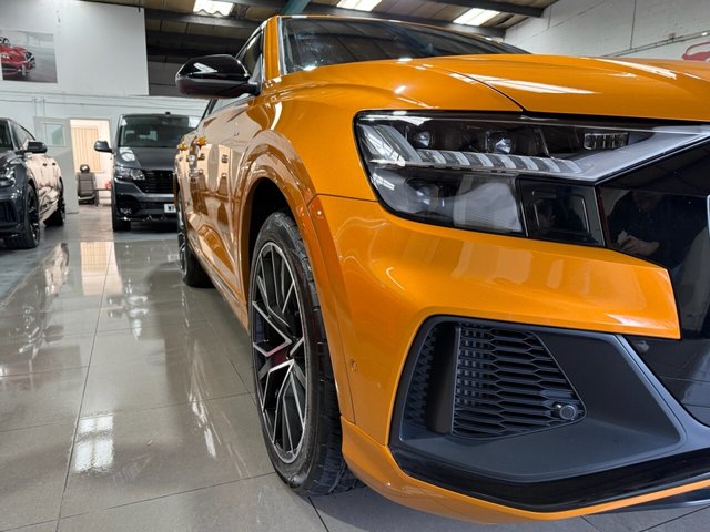 2022 AUDI Q8 - Photo 10