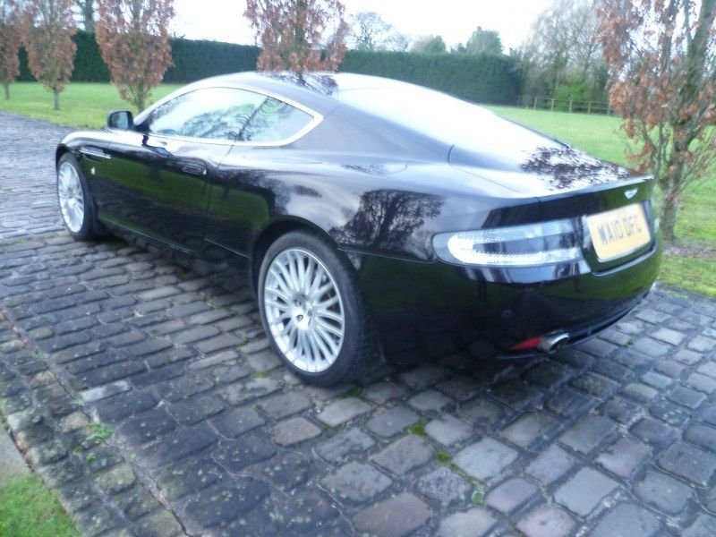 USED 2010 10 ASTON MARTIN DB9 6.0 V12 Coupe 2dr Petrol T-TronicII Euro 4 (470 bhp) 