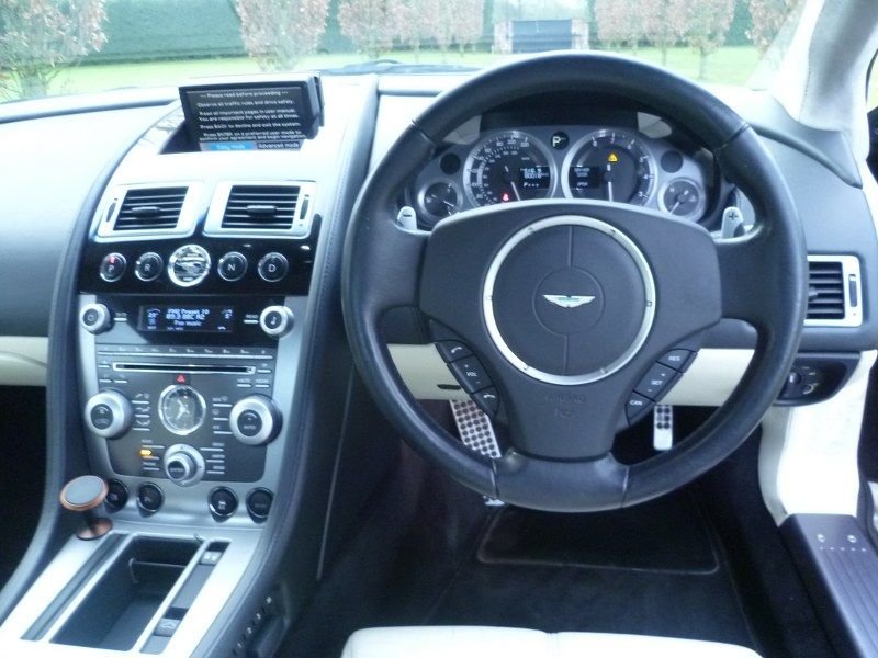 USED 2010 10 ASTON MARTIN DB9 6.0 V12 Coupe 2dr Petrol T-TronicII Euro 4 (470 bhp) 