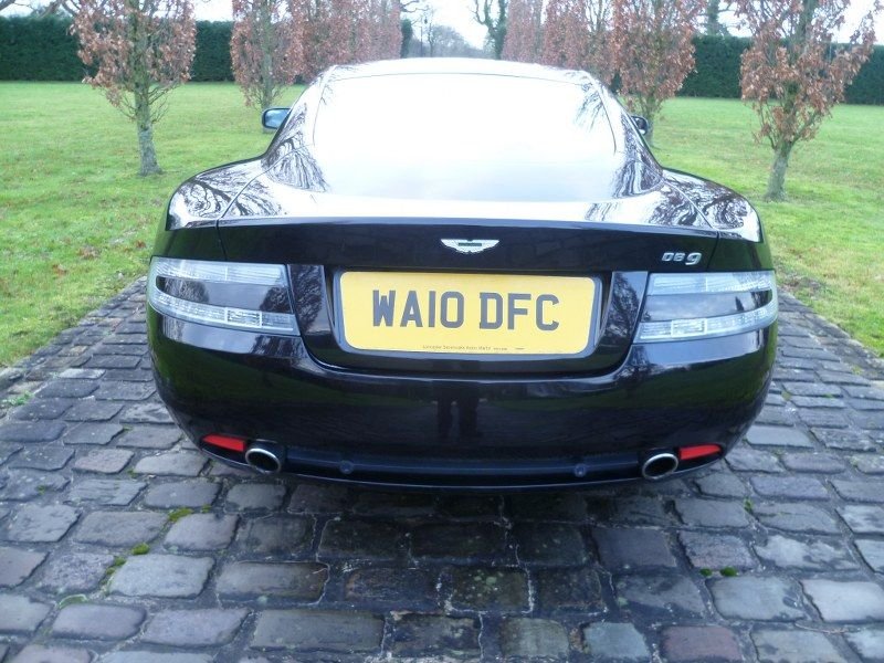 USED 2010 10 ASTON MARTIN DB9 6.0 V12 Coupe 2dr Petrol T-TronicII Euro 4 (470 bhp) 