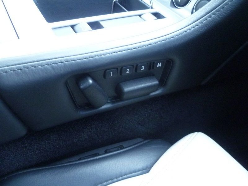 USED 2010 10 ASTON MARTIN DB9 6.0 V12 Coupe 2dr Petrol T-TronicII Euro 4 (470 bhp) 