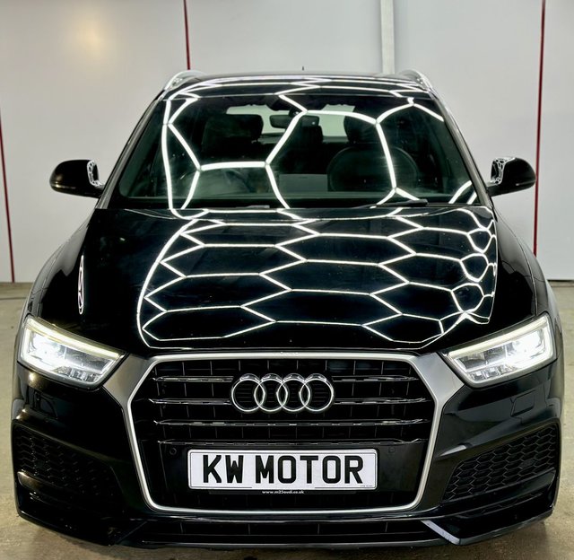 2018 Audi Q3 1.4L S Line Edition 5dr - Photo 4