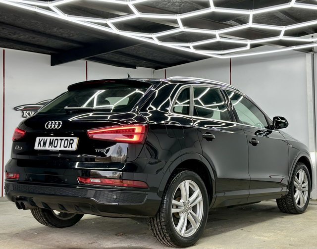 2018 Audi Q3 1.4L S Line Edition 5dr - Photo 10