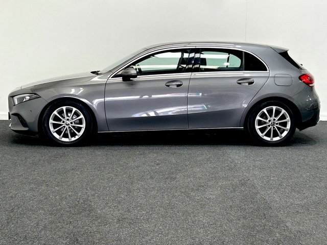 2018 Mercedes-Benz A-CLASS - Photo 3