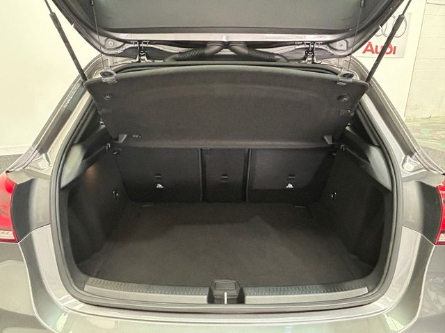 2018 Mercedes-Benz A-CLASS - Photo 11