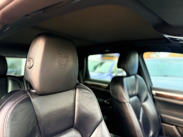 2017 PORSCHE CAYENNE 2017 3.0 V6 E-Hybrid S Platinum Edition SUV 5dr Petrol Plug-in Hybrid TiptronicS Panoramic Roof Camera Nav Steps 4WD Euro 6 (s/s) (416 ps) - Photo 5