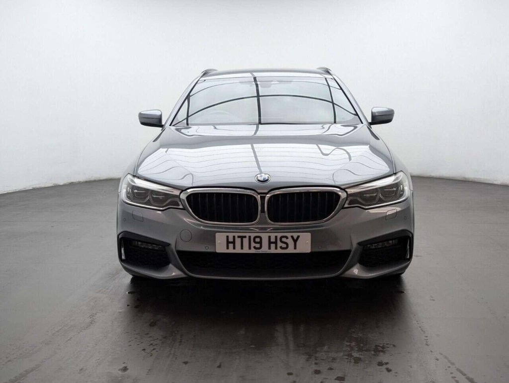 Used 2019 19 BMW 5 SERIES 3.0 540i GPF M Sport Touring 5dr Petrol Auto xDrive Euro 6 (s/s) (340 ps) M SPORT PLUS PACKAGE CLICK & COLLECT/HOME DELIVERY