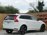 USED 2015 65 VOLVO XC60 2.0 D4 R-Design Lux Nav SUV 5dr Diesel Auto Euro 6 (s/s) (190 ps) ** STUNNING EXAMPLE ***** REQUEST YOUR WHATS APP VIDEO ***