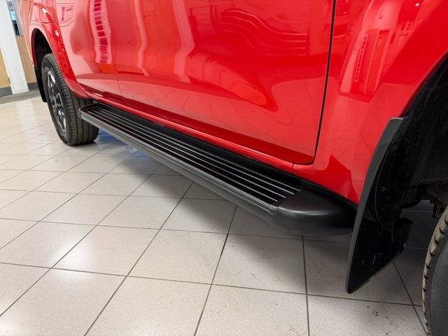 2021 Nissan Navara 2.3L N-Connecta 4dr - Photo 11