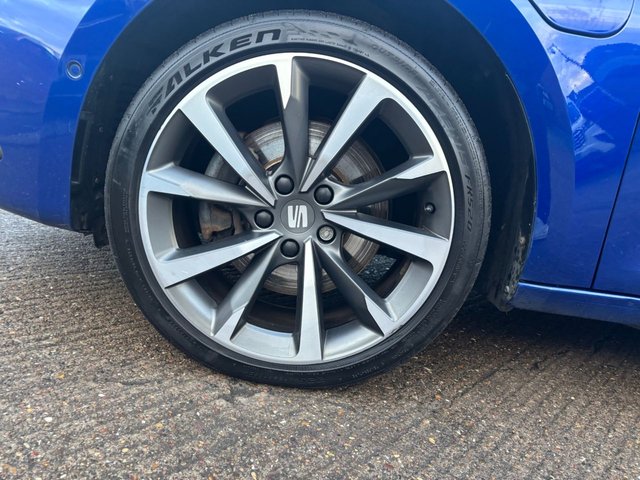 2021 SEAT LEON 1.4 eHybrid 12.8kWh FR Sport Estate 5dr Petrol Plug-in Hybrid DSG Euro 6 (s/s) (204 ps) - Photo 4