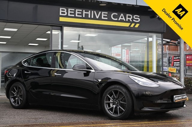 2019 Tesla Model 3 Standard Range Plus Saloon 4dr Electric Auto RWD (241 bhp) photo