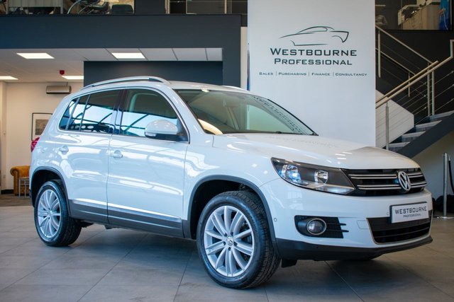 2015 65 VOLKSWAGEN TIGUAN 2.0 TDI BlueMotion Tech Match Edition SUV 5dr Diesel DSG 4WD Euro 6 (s/s) (150 ps) - Photo 1