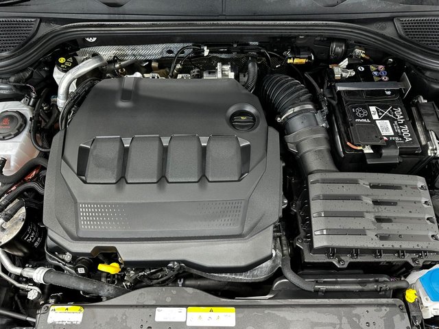 2024 VOLKSWAGEN GOLF 2024 2.0 TDI GTD Hatchback 5dr Diesel DSG Euro 6 (s/s) (200 ps)
            VAT Q - DOLPHIN GREY -19" RIMS
            
          VAT Q - DOLPHIN GREY -19" RIMS - Photo 10