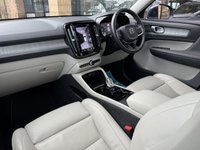 USED 2021 21 VOLVO XC40 2.0 B4 MHEV Inscription Pro SUV 5dr Petrol Hybrid Auto Euro 6 (s/s) (197 ps) Panoramic | 360 Camera | HK Sound