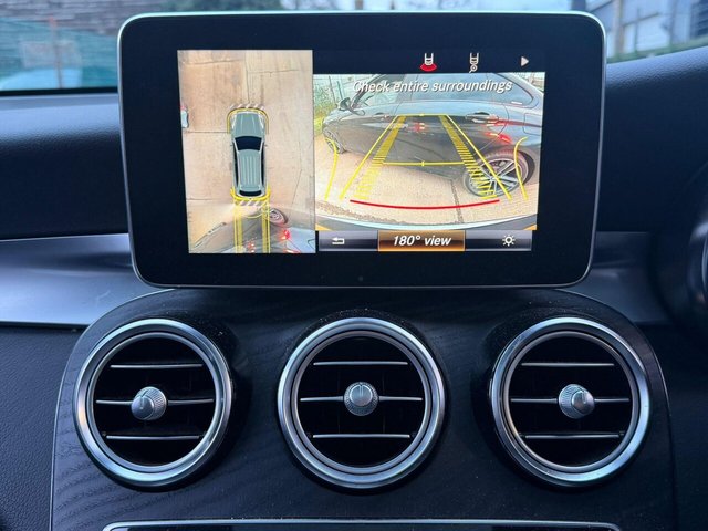 2017 MERCEDES-BENZ GLC 3.0 GLC350d V6 AMG Line (Premium Plus) G-Tronic 4MATIC Euro 6 (s/s) 5dr - Photo 4