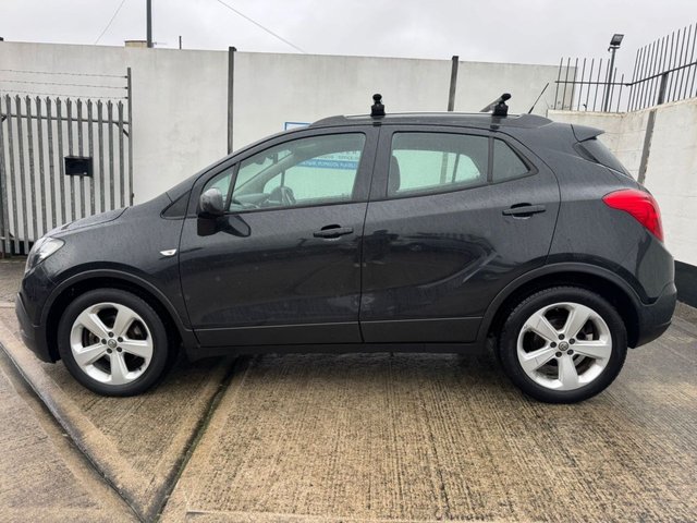 2015 Vauxhall Mokka 1.6L Exclusiv 5dr - Photo 2