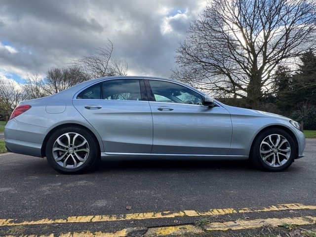 2016 Mercedes-Benz C-CLASS - Photo 9