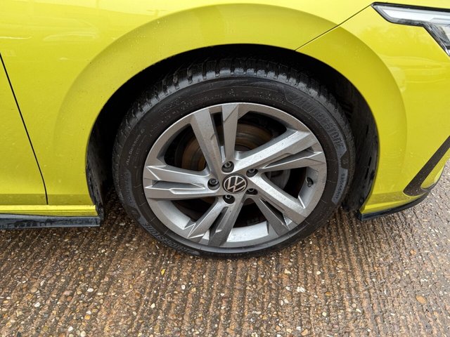2021 VOLKSWAGEN GOLF 1.5 eTSI MHEV R-Line Hatchback 5dr Petrol Hybrid DSG Euro 6 (s/s) (150 ps) - Photo 10