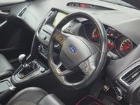 USED 2017 67 FORD FOCUS 2.0T EcoBoost ST-2 Hatchback 5dr Petrol Manual Euro 6 (s/s) (250 ps) RAC PLATINUM WARRANTY INCLUDED