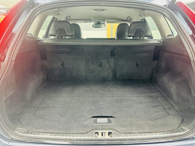 2016 VOLVO XC60 - Photo 6