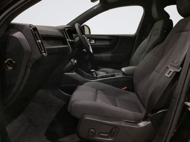 2022 Volvo Xc40 - Photo 12