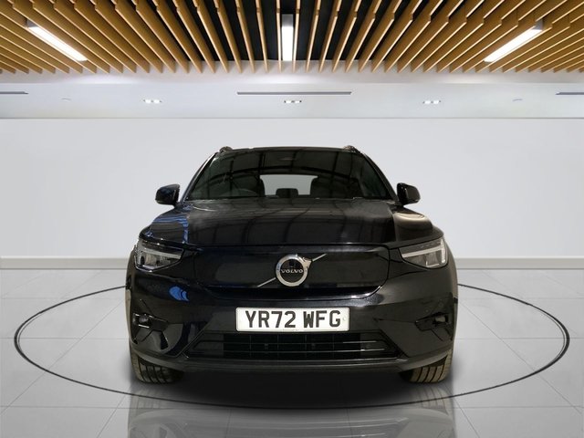 2022 Volvo Xc40 - Photo 2