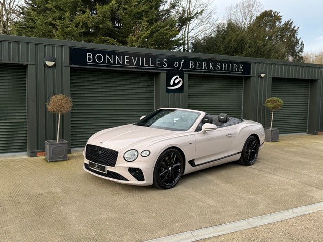View our Bentley Continental 4.0 V8 GTC Convertible 2dr Petrol Auto 4WD Euro 6 (s/s) (550 ps)