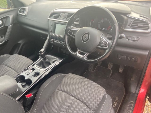 2016 RENAULT KADJAR 1.5 dCi Dynamique Nav SUV 5dr Diesel Manual Euro 6 (s/s) (110 ps) - Photo 12
