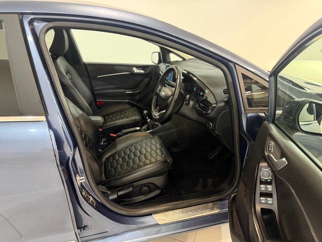 2020 FORD FIESTA - Photo 12