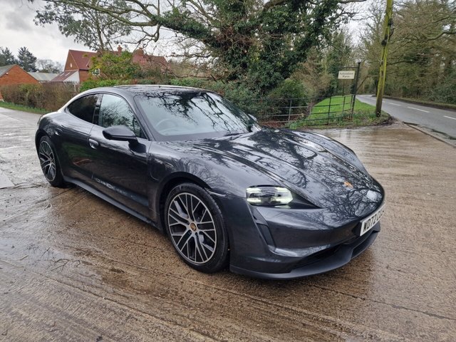 2022 72 Porsche Taycan Performance Plus 93.4kWh Saloon 4dr Electric Auto RWD (11kW Charger) (476 ps)