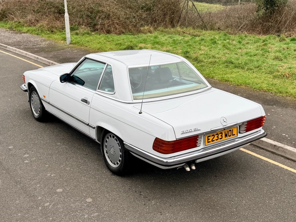 USED 1987 E MERCEDES-BENZ SL 300 R107 // 3.0L // 2d Convertible // AUTO // 188 BHP // px swap 