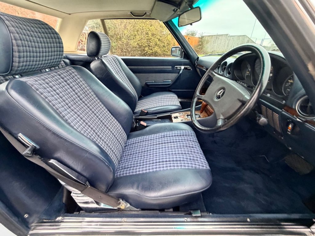 USED 1987 E MERCEDES-BENZ SL 300 R107 // 3.0L // 2d Convertible // AUTO // 188 BHP // px swap 