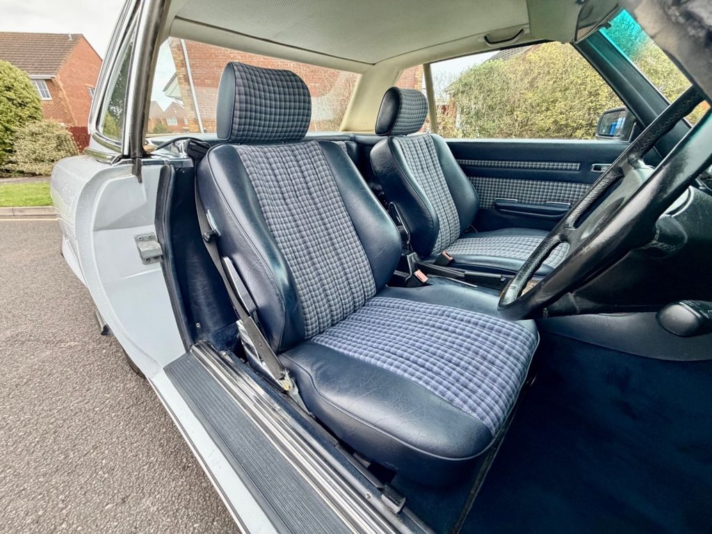USED 1987 E MERCEDES-BENZ SL 300 R107 // 3.0L // 2d Convertible // AUTO // 188 BHP // px swap 