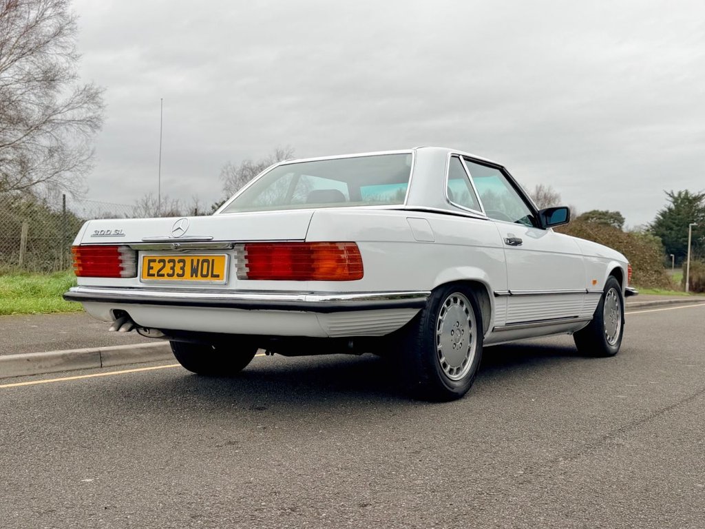 USED 1987 E MERCEDES-BENZ SL 300 R107 // 3.0L // 2d Convertible // AUTO // 188 BHP // px swap 
