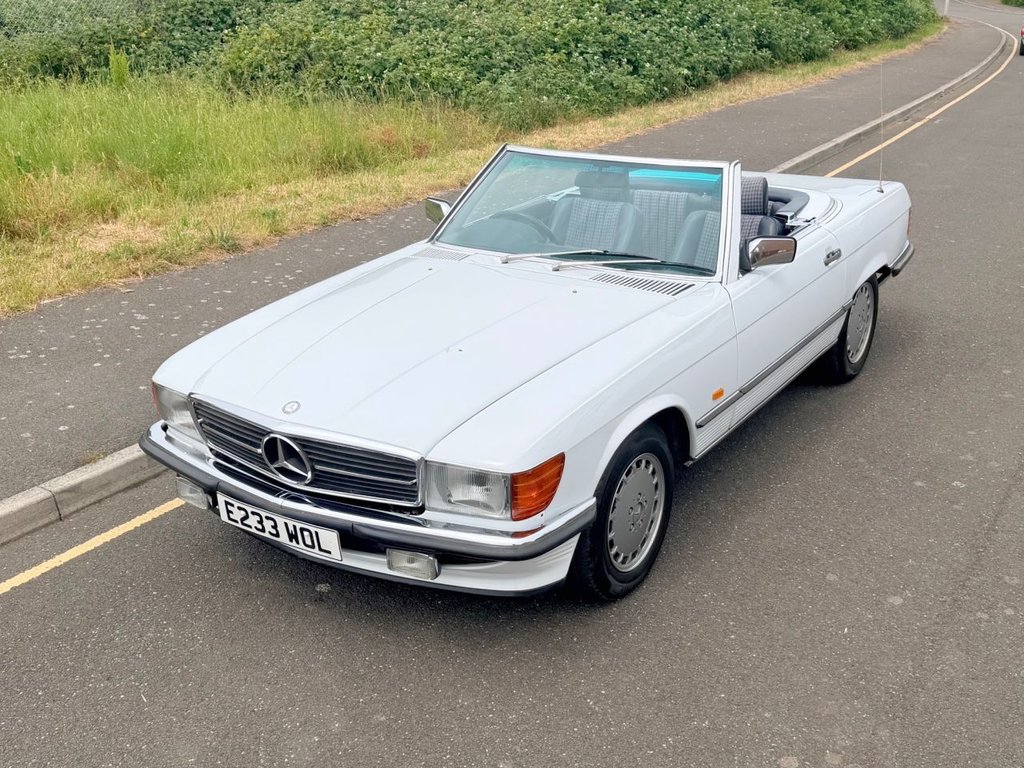 USED 1987 E MERCEDES-BENZ SL 300 R107 // 3.0L // 2d Convertible // AUTO // 188 BHP // px swap 