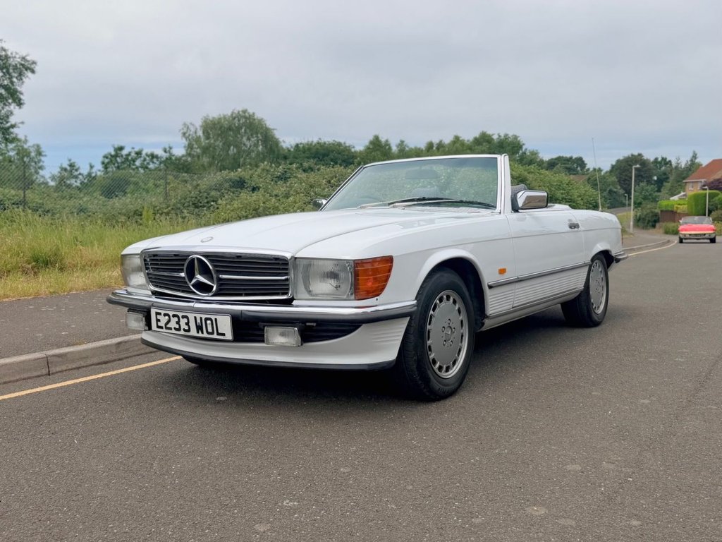 USED 1987 E MERCEDES-BENZ SL 300 R107 // 3.0L // 2d Convertible // AUTO // 188 BHP // px swap 