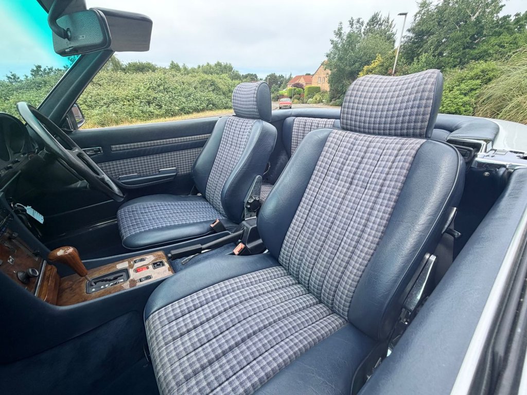 USED 1987 E MERCEDES-BENZ SL 300 R107 // 3.0L // 2d Convertible // AUTO // 188 BHP // px swap 