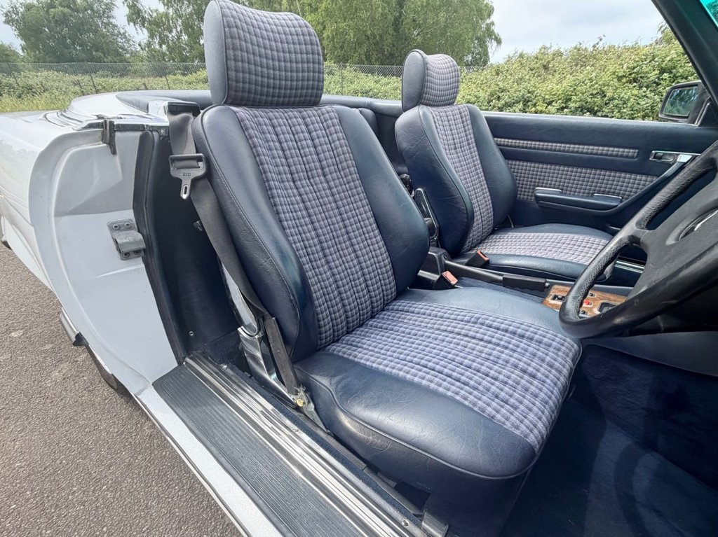 USED 1987 E MERCEDES-BENZ SL 300 R107 // 3.0L // 2d Convertible // AUTO // 188 BHP // px swap 