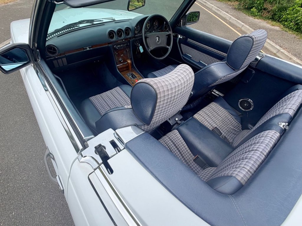 USED 1987 E MERCEDES-BENZ SL 300 R107 // 3.0L // 2d Convertible // AUTO // 188 BHP // px swap 