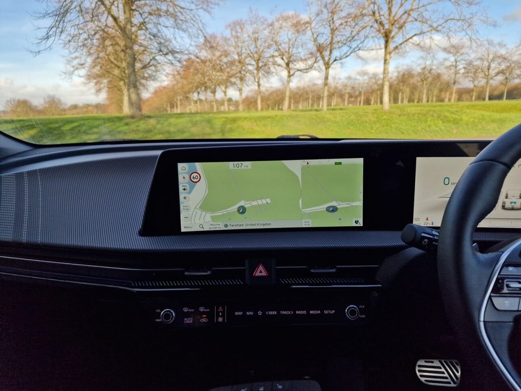USED 2022 72 KIA EV6 77.4kWh GT-Line Hatchback 5dr Electric Auto AWD (320 bhp) FINANCE AVAILABLE