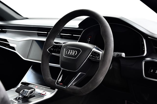 USED 2021 21 AUDI RS7 4.0 TFSI V8 Carbon Black Sportback 5dr Petrol Tiptronic quattro Euro 6 (s/s) (600 ps) FSH | Carbon Int & Ext | 22"s