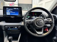 USED 2023 23 TOYOTA YARIS 1.5 VVT-h Design Hatchback 5dr Petrol Hybrid E-CVT Euro 6 (s/s) (116 ps) REAR CAM+CAR PLAY+1 OWNER+FSH