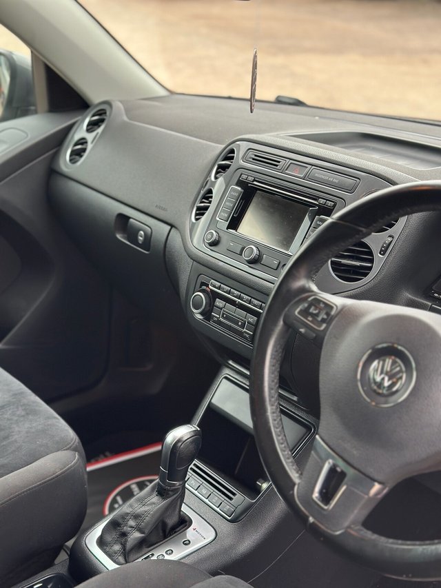 View our VOLKSWAGEN TIGUAN