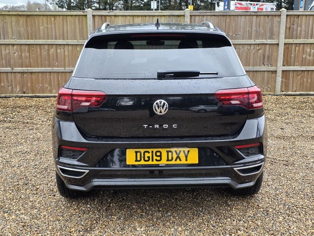 2019 VOLKSWAGEN T-ROC - Photo 4